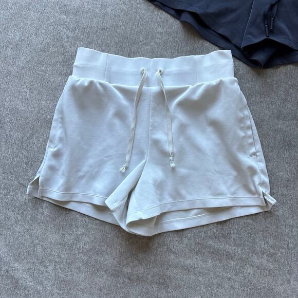 Athletic Shorts Set - Picture 3 of 7